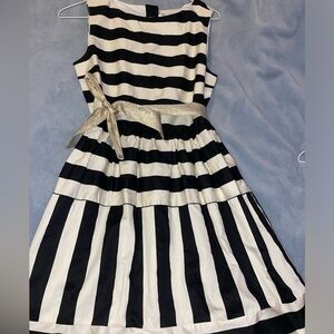 Girls dress size 14